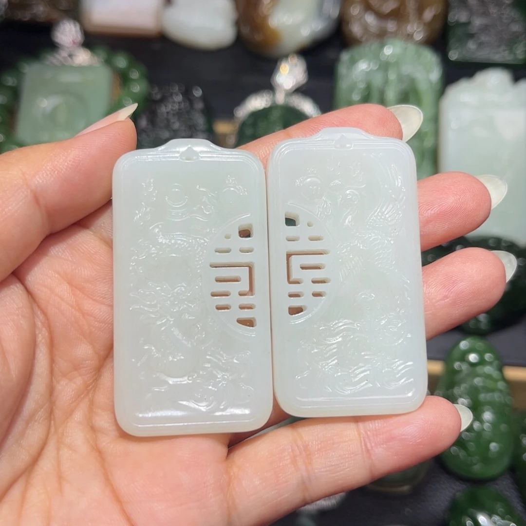 颈饰未镶嵌和田玉