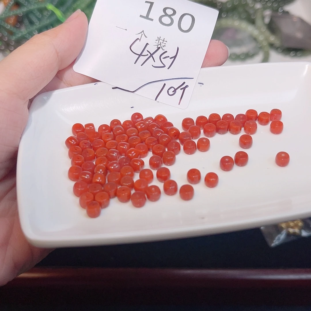 未镶嵌水晶珠宝半成品180 。