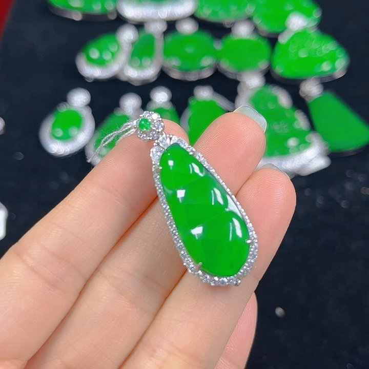 翡翠银S925镶嵌吊坠(不含链)