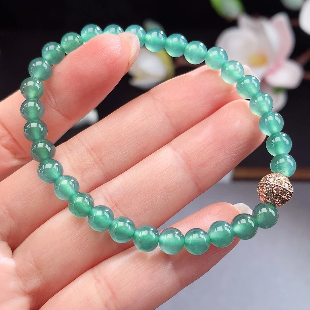 翡翠手镯（圆镯）未镶嵌