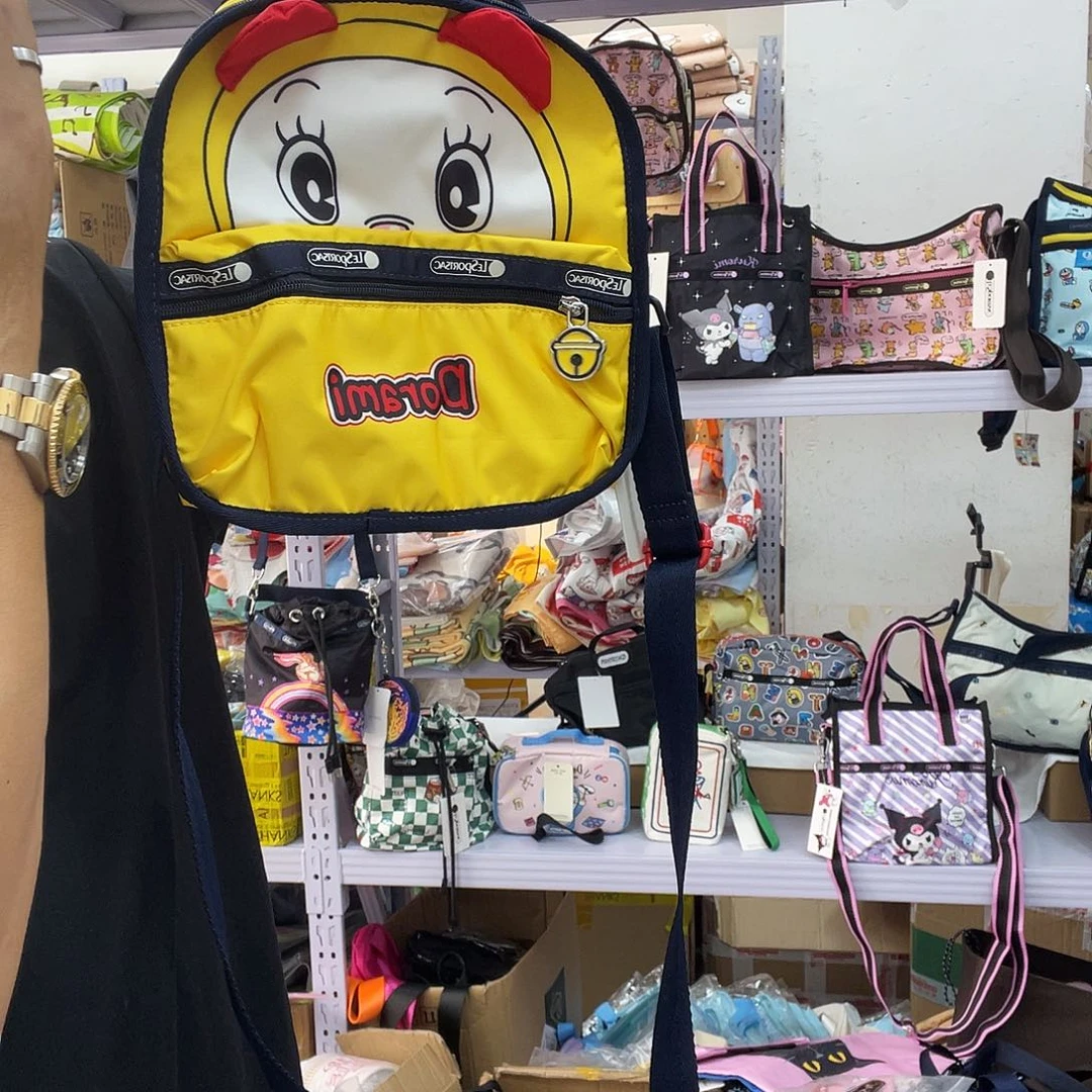 PU化妆包等产品和产品