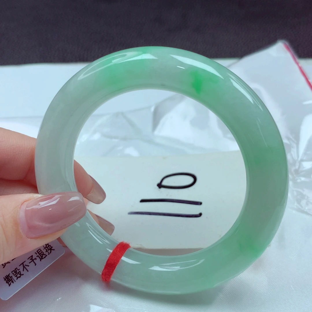 翡翠手镯未镶嵌手镯55