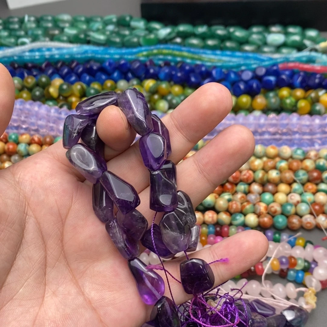 玛瑙/玉髓未镶嵌珠宝半成品紫水随形10*20mm一条