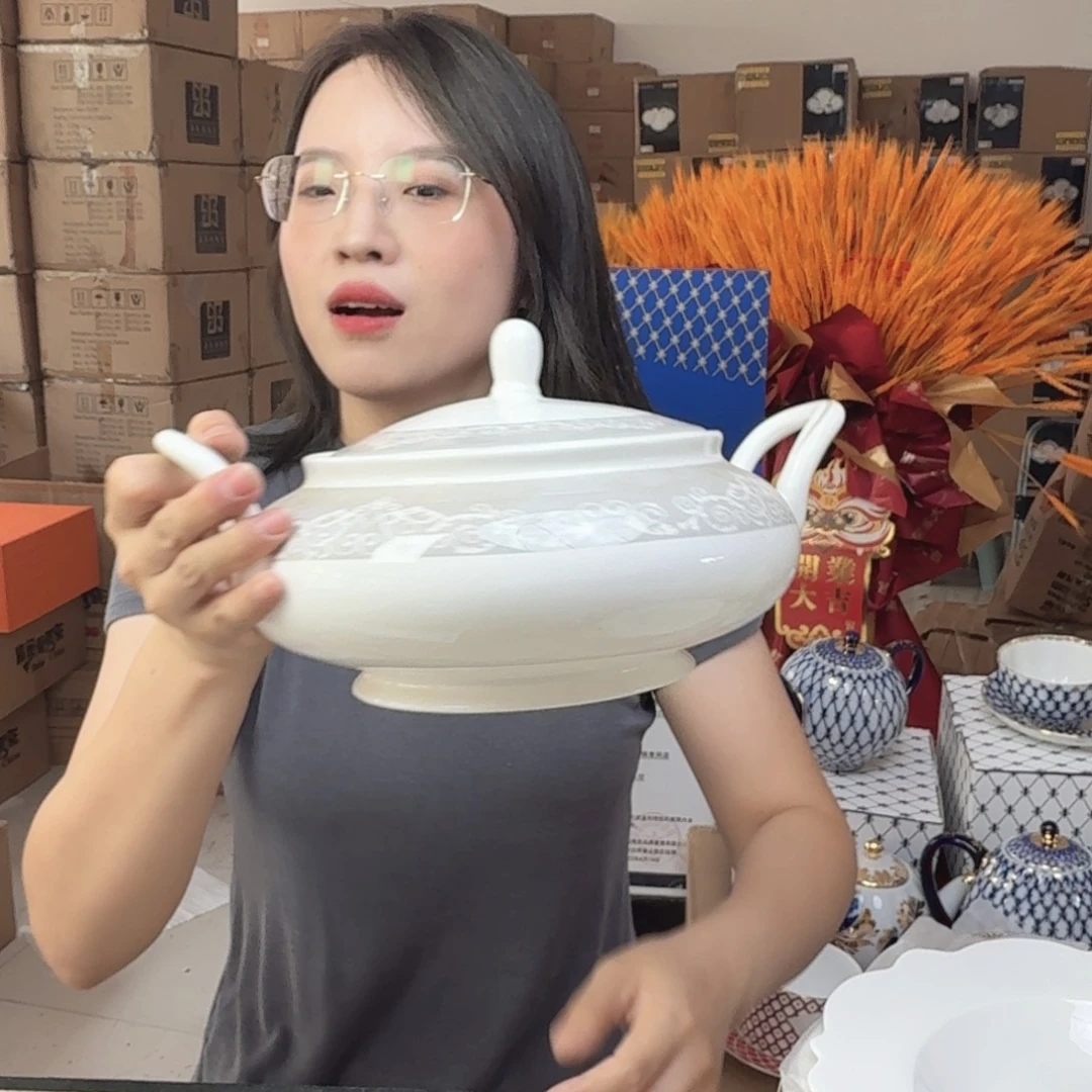 骨瓷汤煲一个不能明火