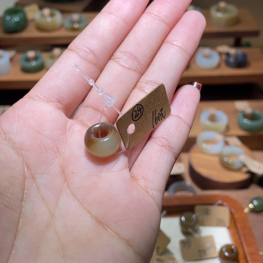 和田玉颈饰未镶嵌星****叔24