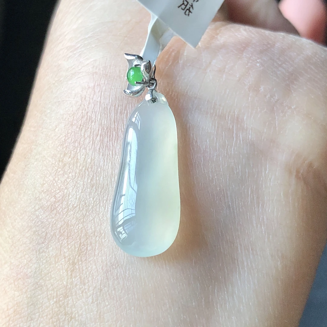 缅甸天然A货翡翠18k金镶嵌老坑冰种福瓜吊坠多样性发货