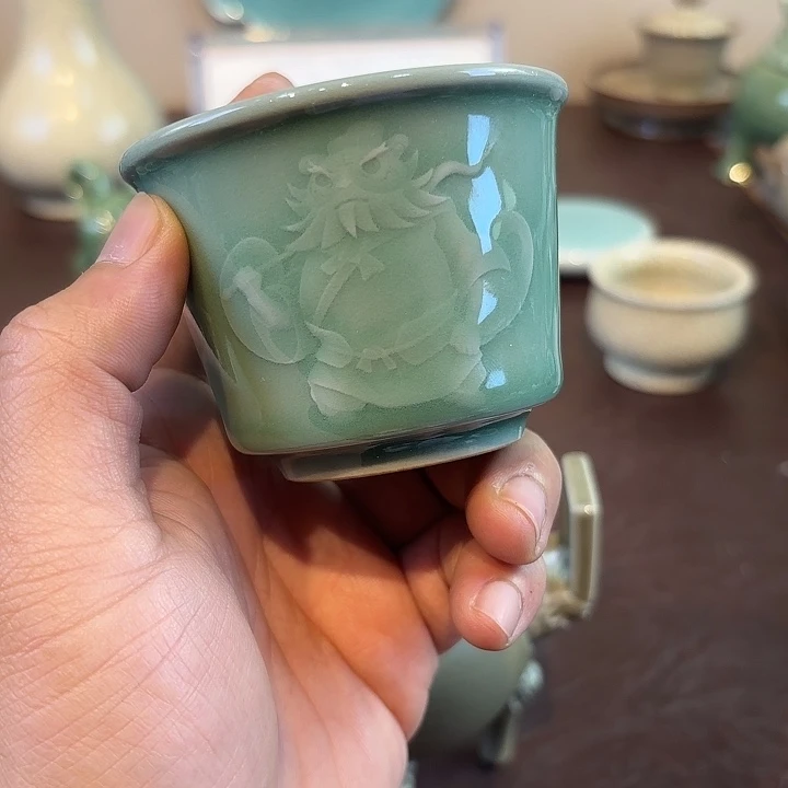 瓷片龙泉青瓷福利青瓷