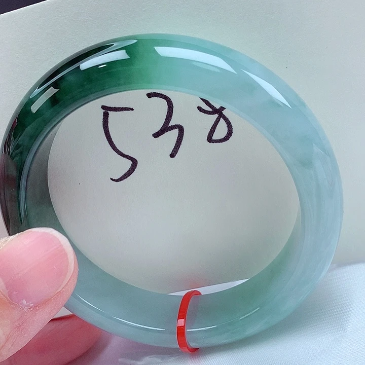 翡翠未镶嵌手镯翡翠