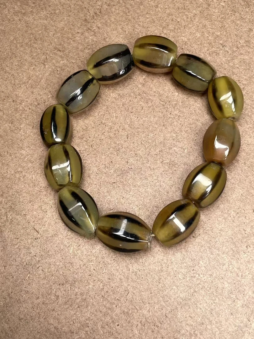 六楞瓜型玛瑙手串 无礼盒（多样性发其一）D059