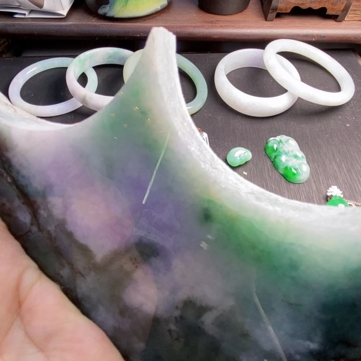 颈饰未镶嵌翡翠天然翡翠