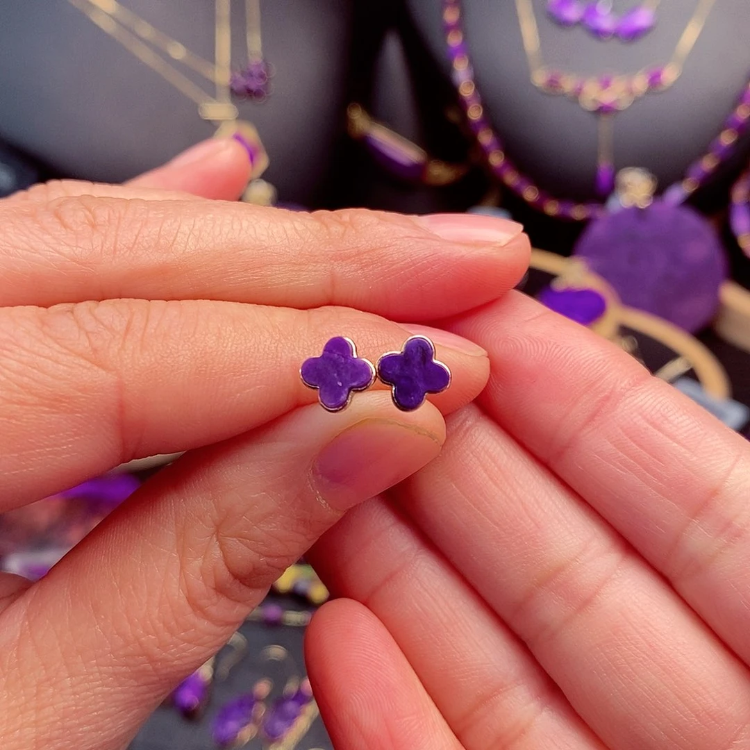 苏纪石（舒俱来）耳饰18K金镶嵌心**光