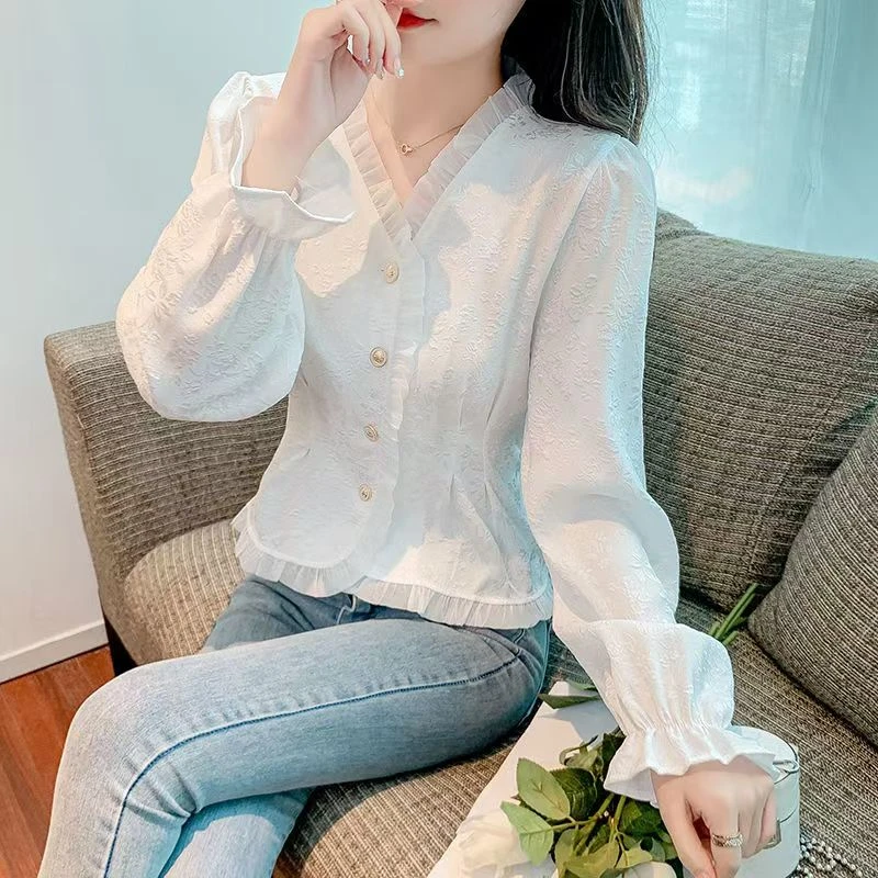 衬衫春秋女款2025年新款别致漂亮洋气小衫收腰气质v领法式上衣女
