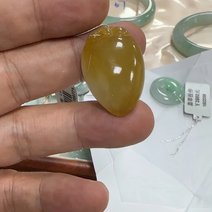 翡翠未镶嵌挂件1401082