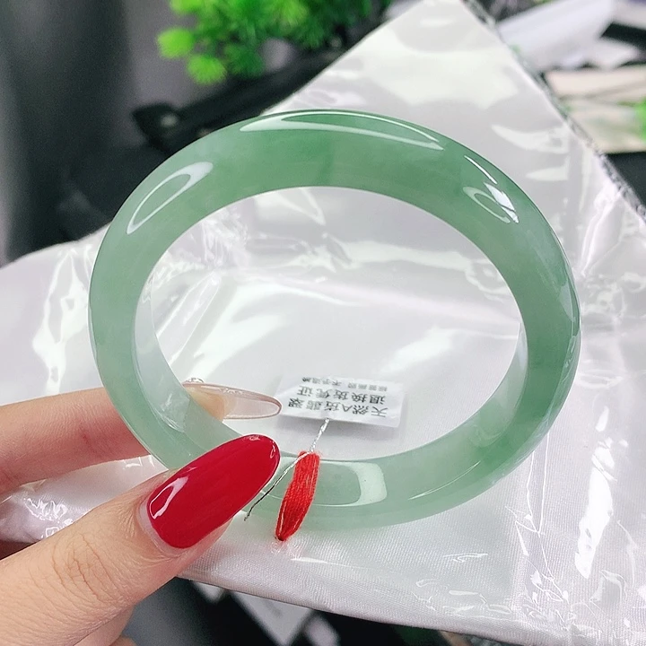 未镶嵌手镯翡翠58圈