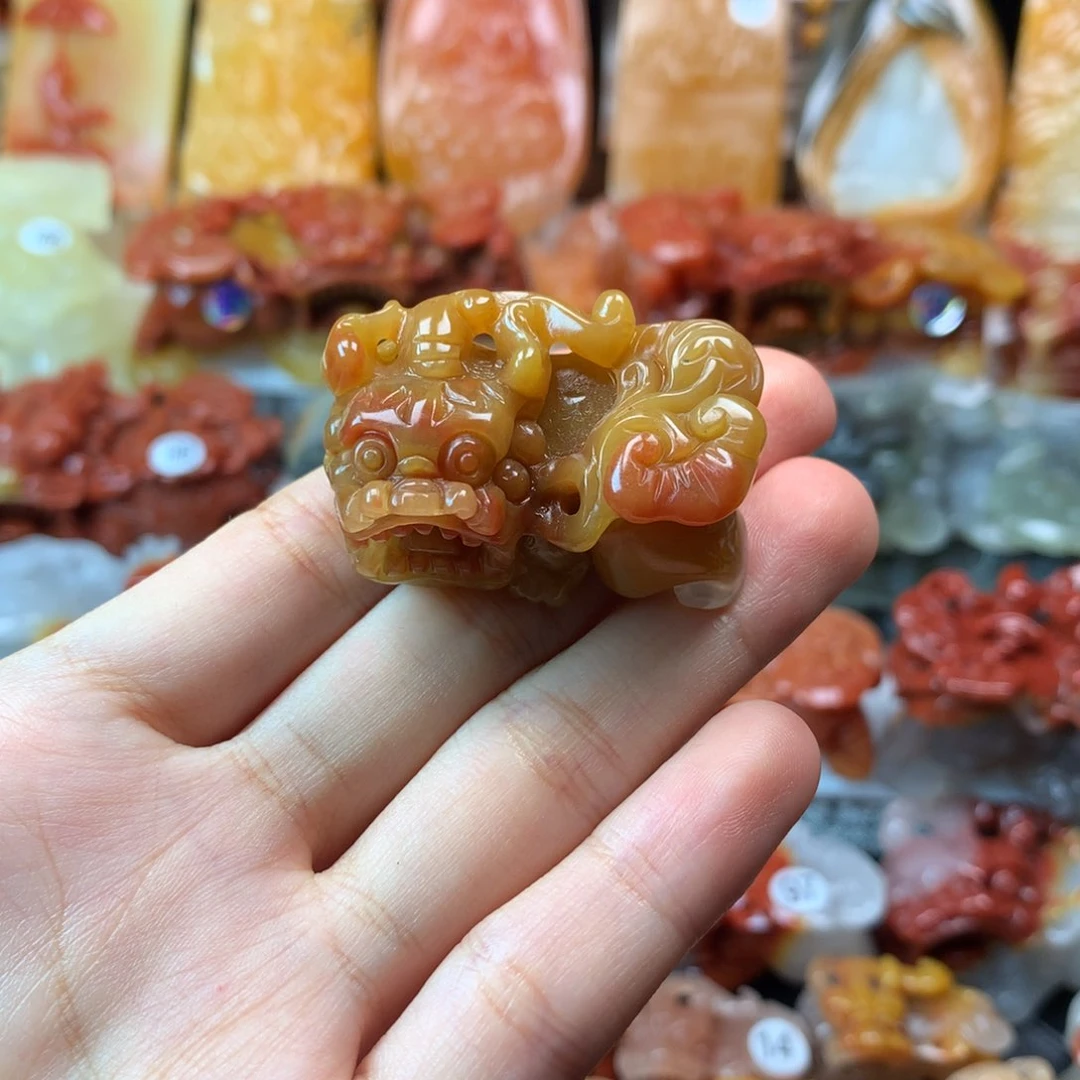 石英质玉（黄龙玉）未镶嵌挂件