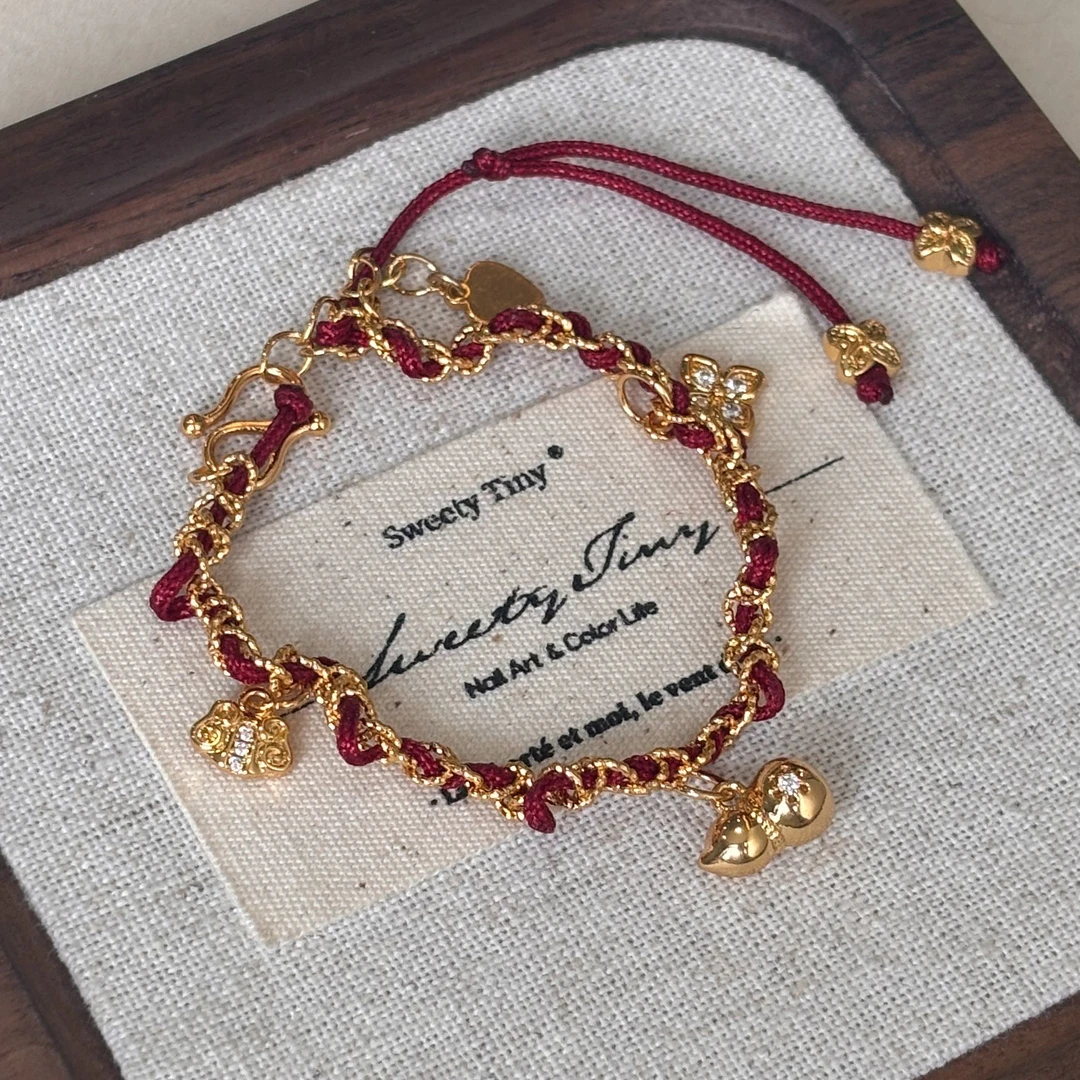 钛钢锆石手链 幸运红绳葫芦纳福手链百搭不装款春日特色新款手环