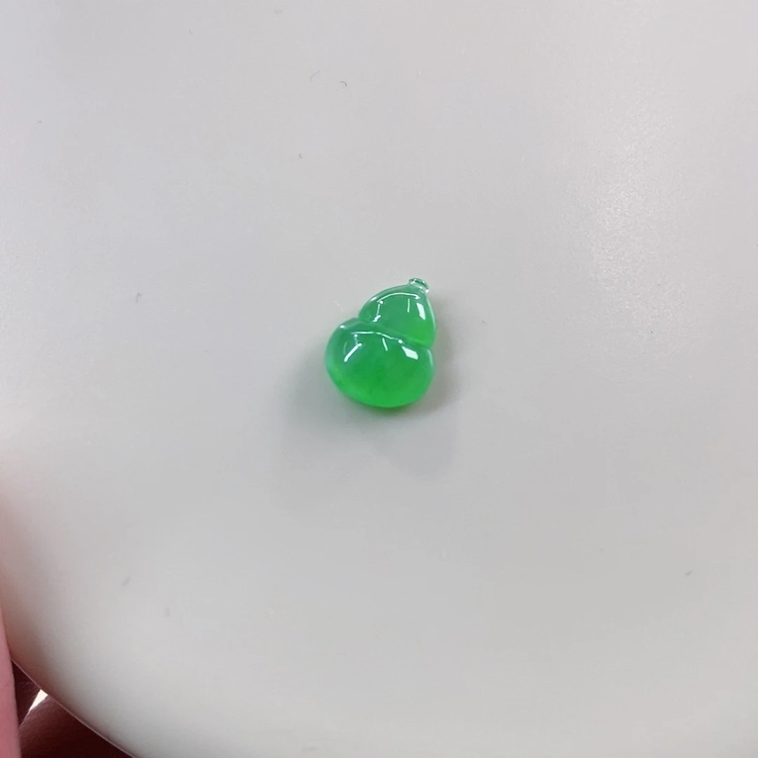 裸石翡翠冰甜绿葫芦