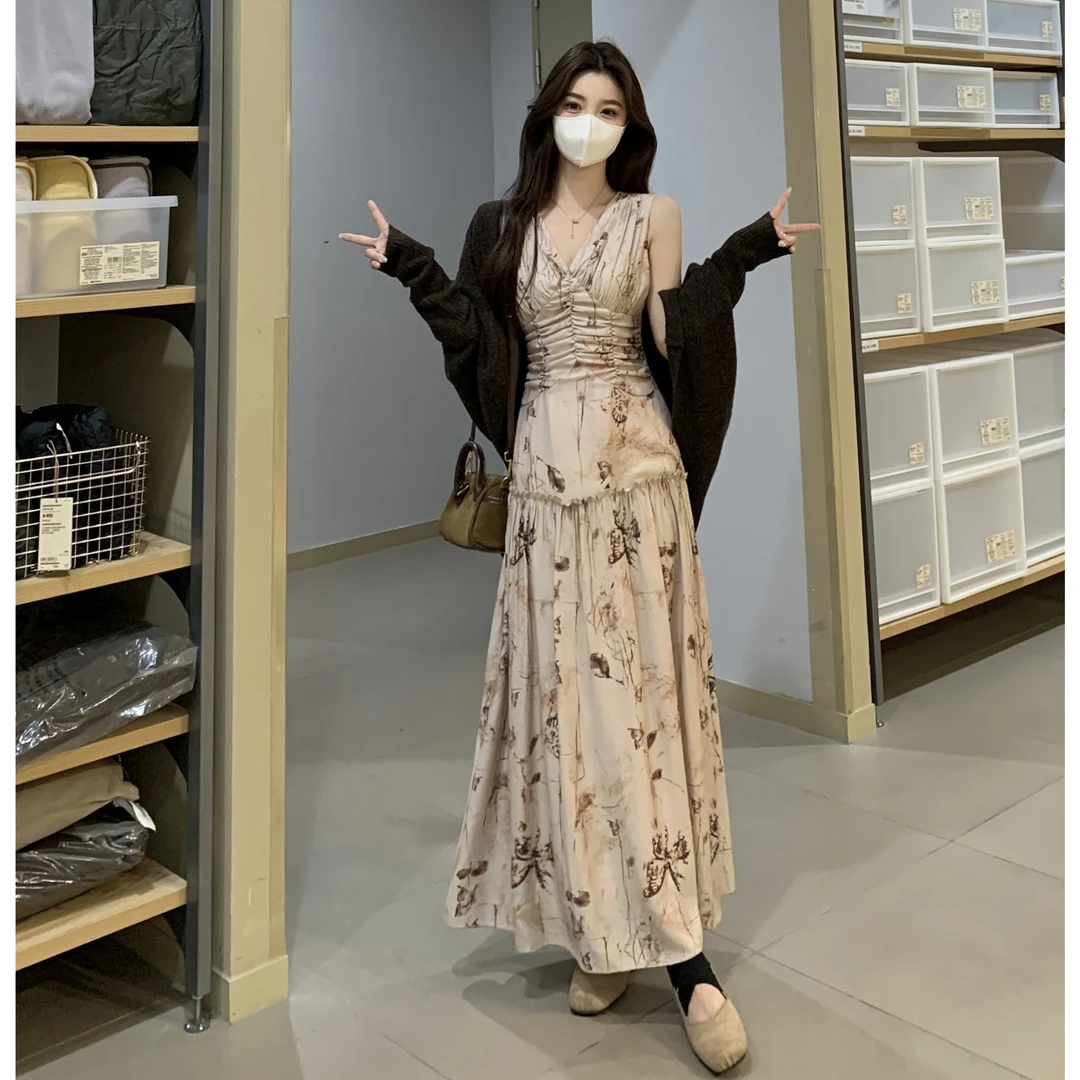 大码法式蝴蝶印花V领碎花连衣裙 蝙蝠袖慵懒针织外套