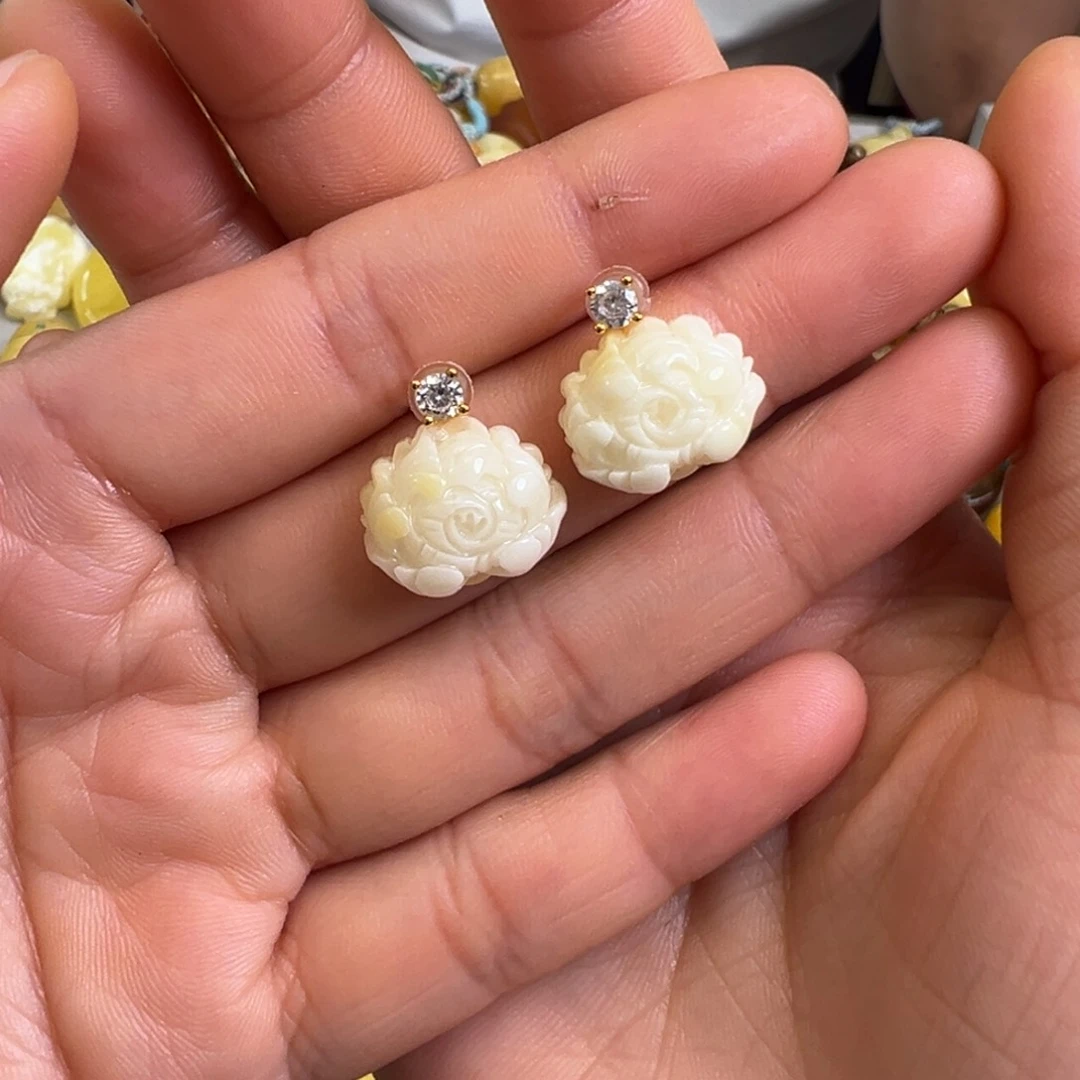 银S925镀金镶嵌琥珀裸石蜜蜡