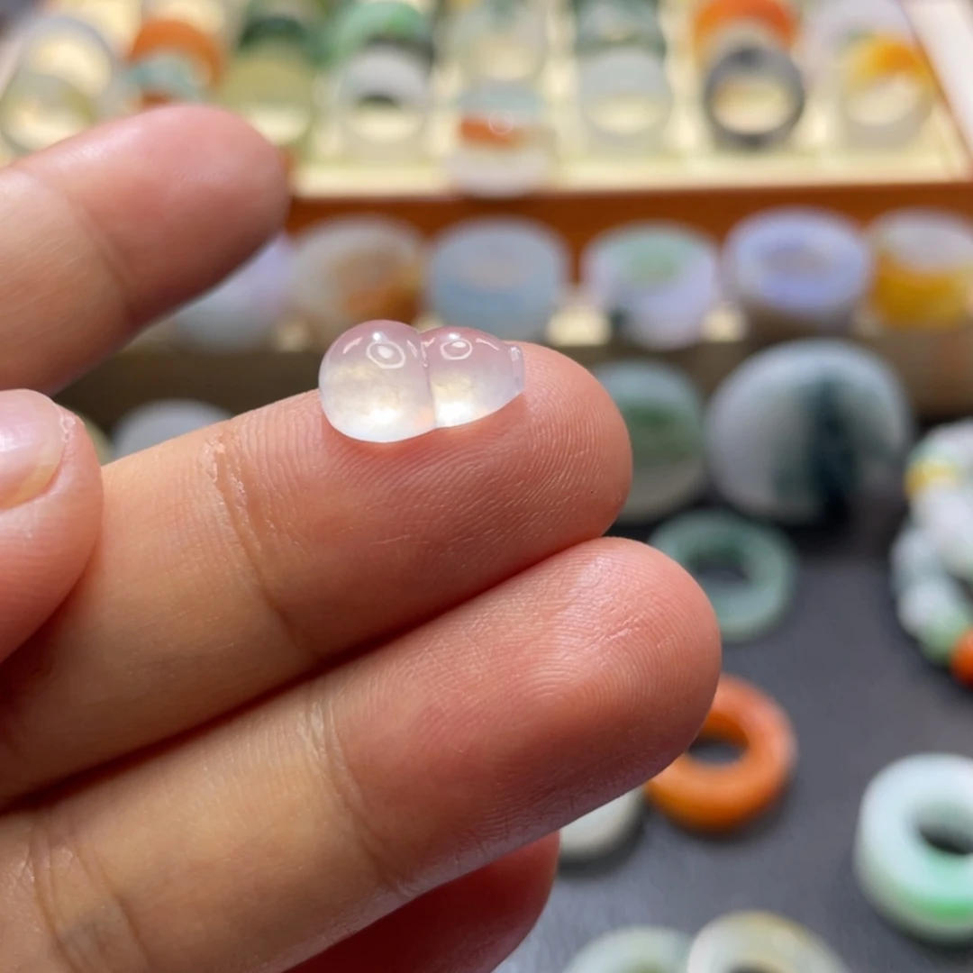 【闪购商品】定制翡翠未镶嵌z**?天然翡翠