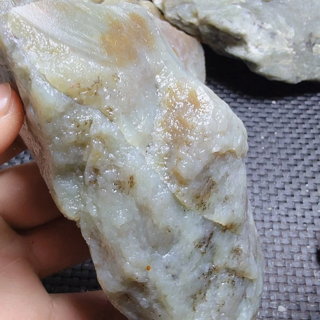 和田玉（糖玉）未镶嵌珠宝半成品