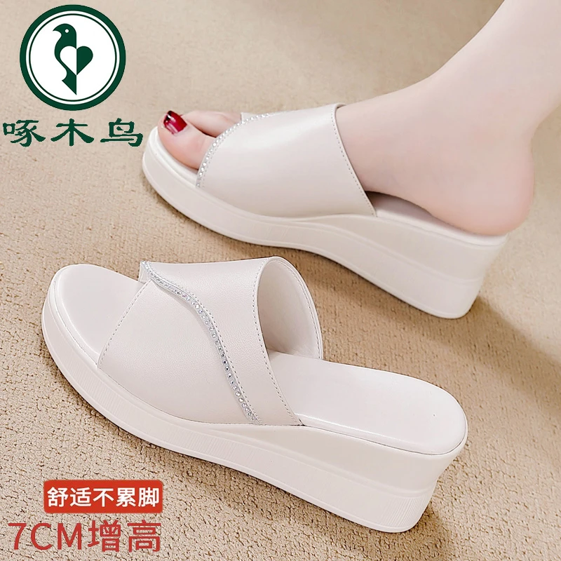 啄木鸟断码特价时尚坡跟百搭凉拖鞋女2025夏季新款防滑耐磨一字拖