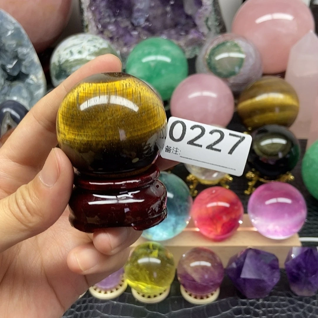 摆件未镶嵌水晶王*童摆件