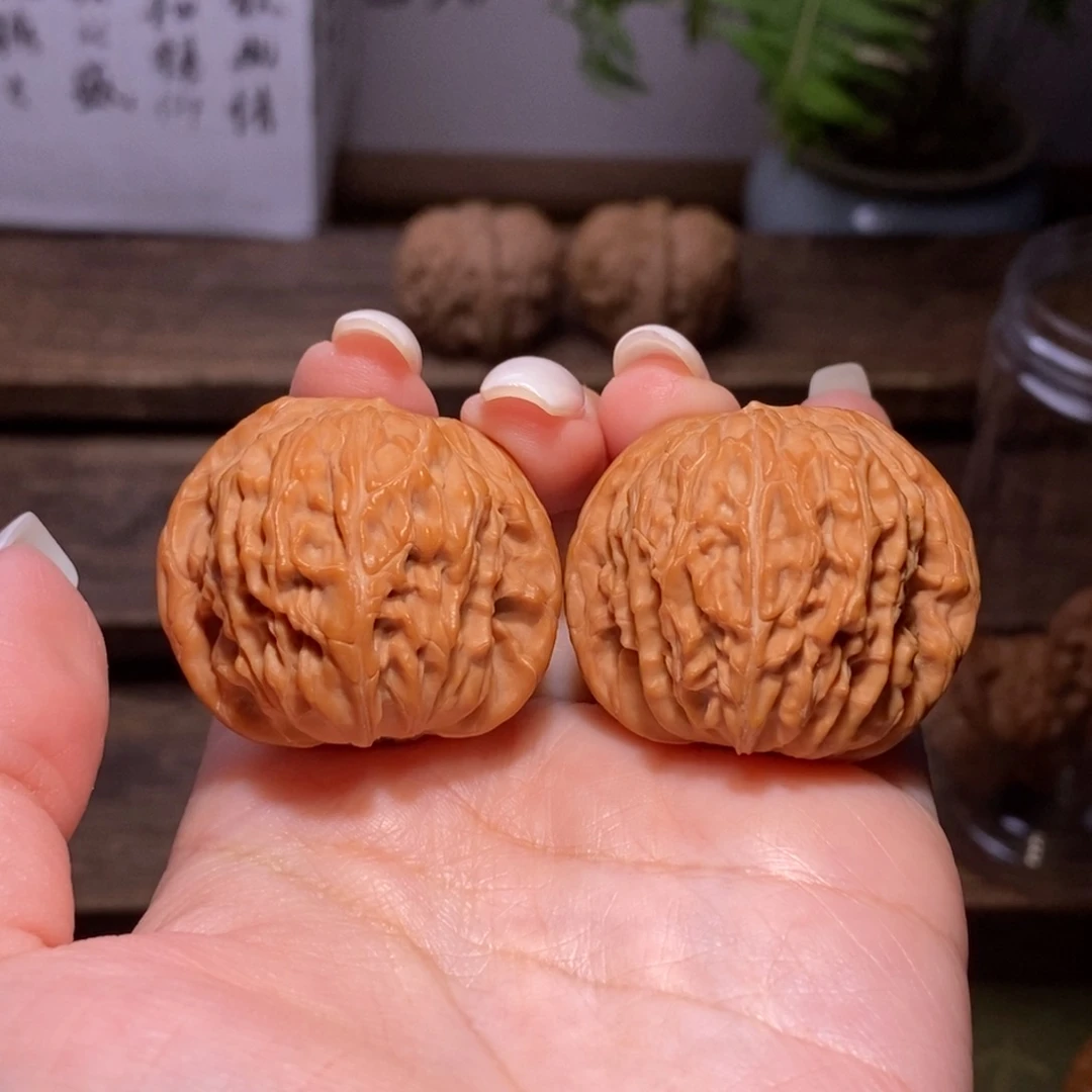 红***钓吊坠文玩核桃全品36房山磨盘