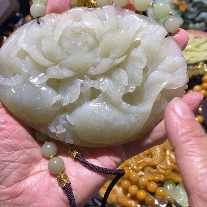 岫玉岫玉吊坠未镶嵌