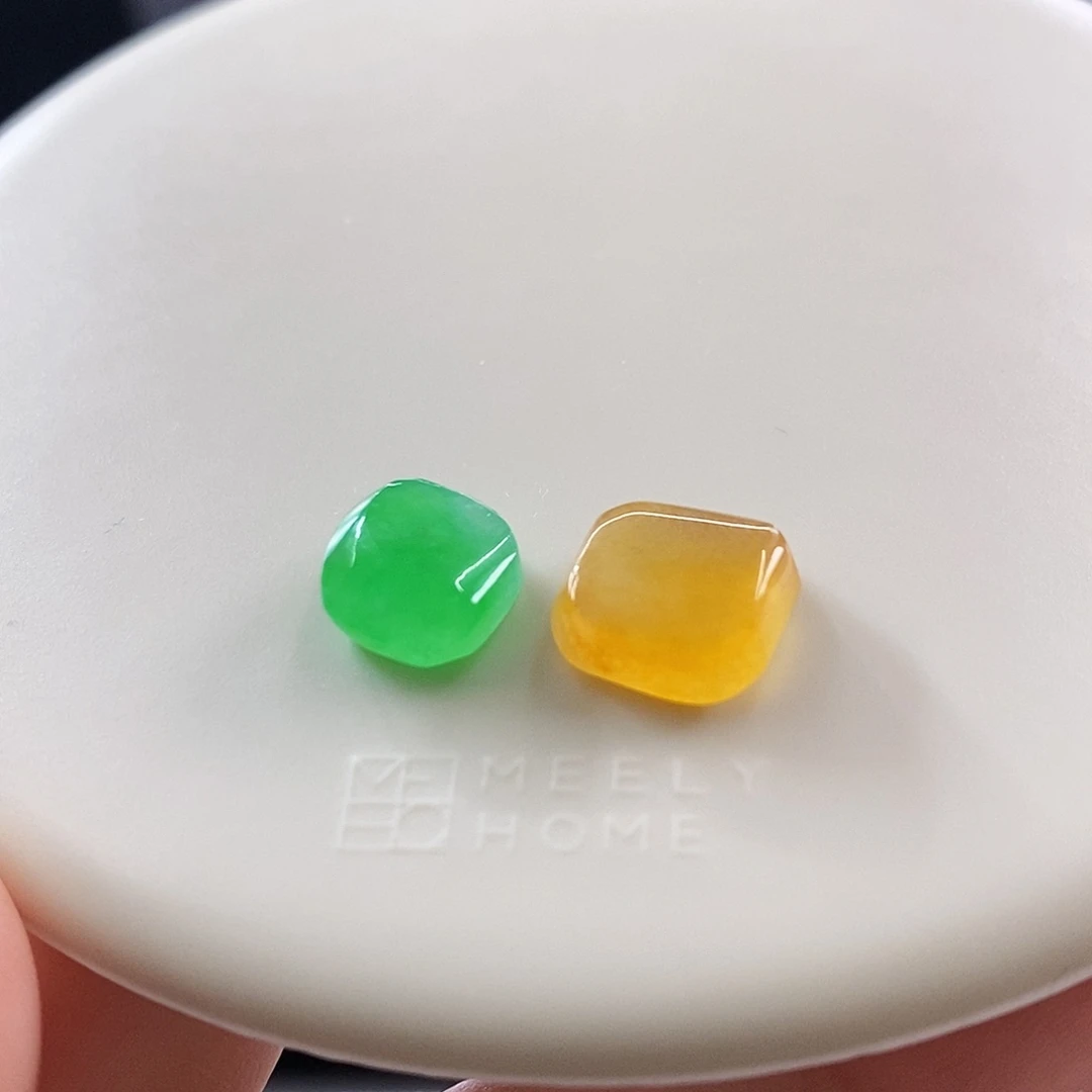散珠翡翠两个小方块！可拆