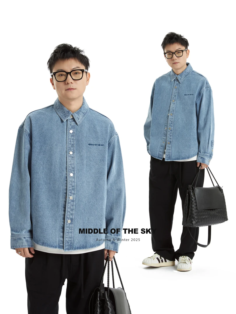 MIDDLE OF THE SKY秋季简约时尚宽松水洗刺绣牛仔衬衫休闲外套