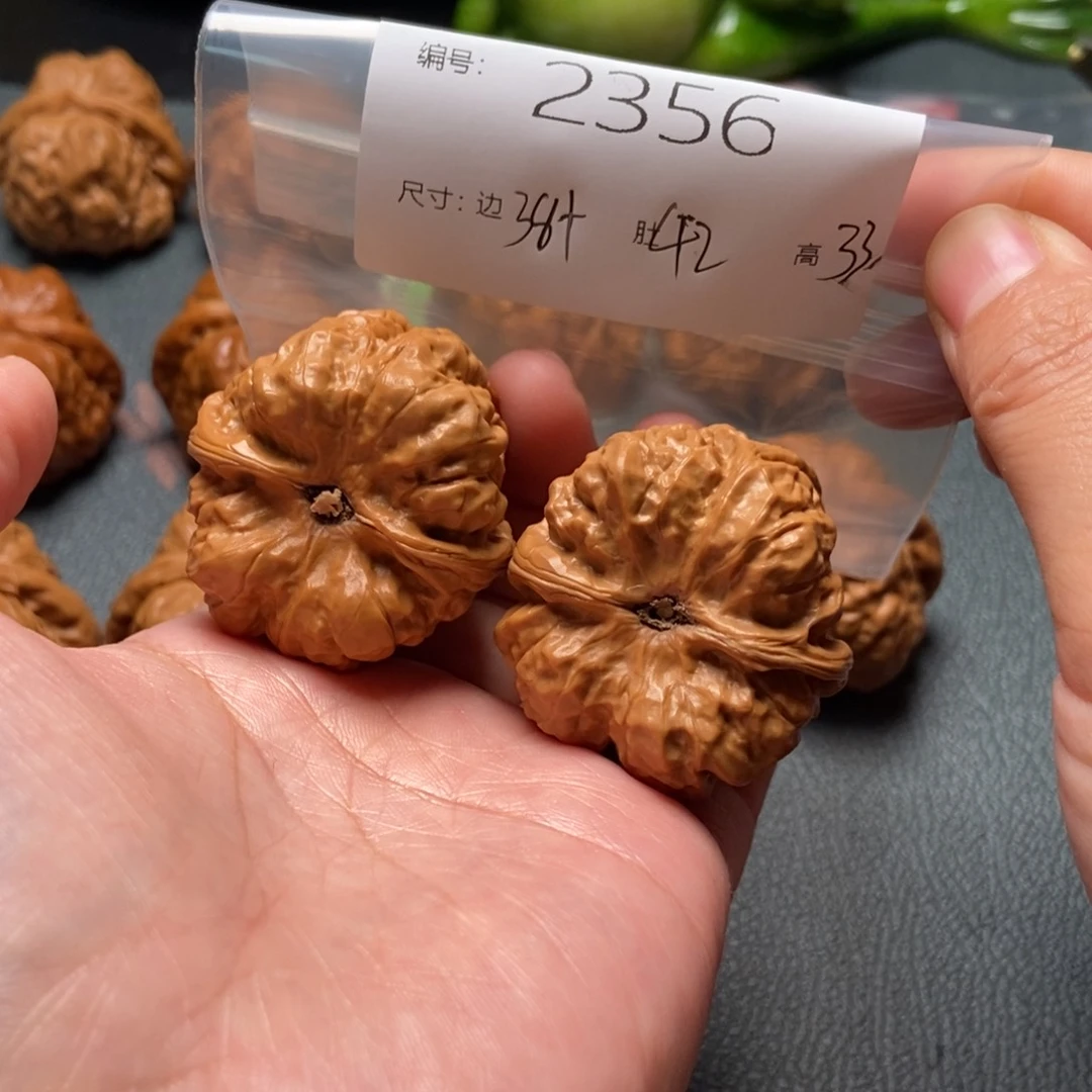 晚****文玩核桃吊坠蛤蟆