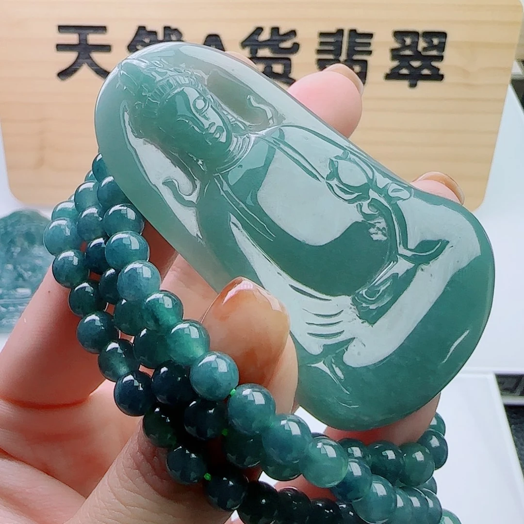 翡翠未镶嵌颈饰11111111111