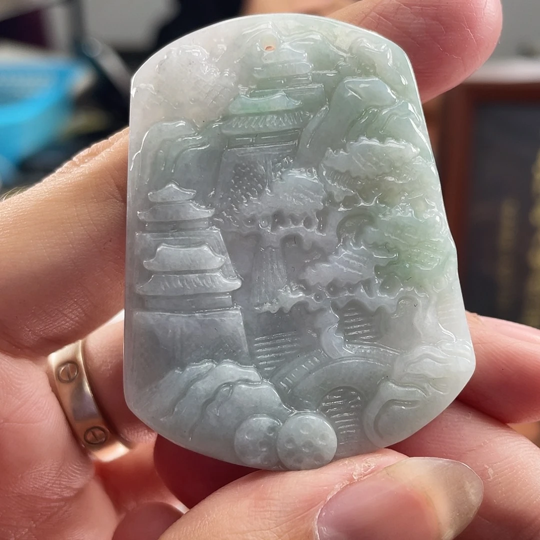 翡翠未镶嵌颈饰翡翠