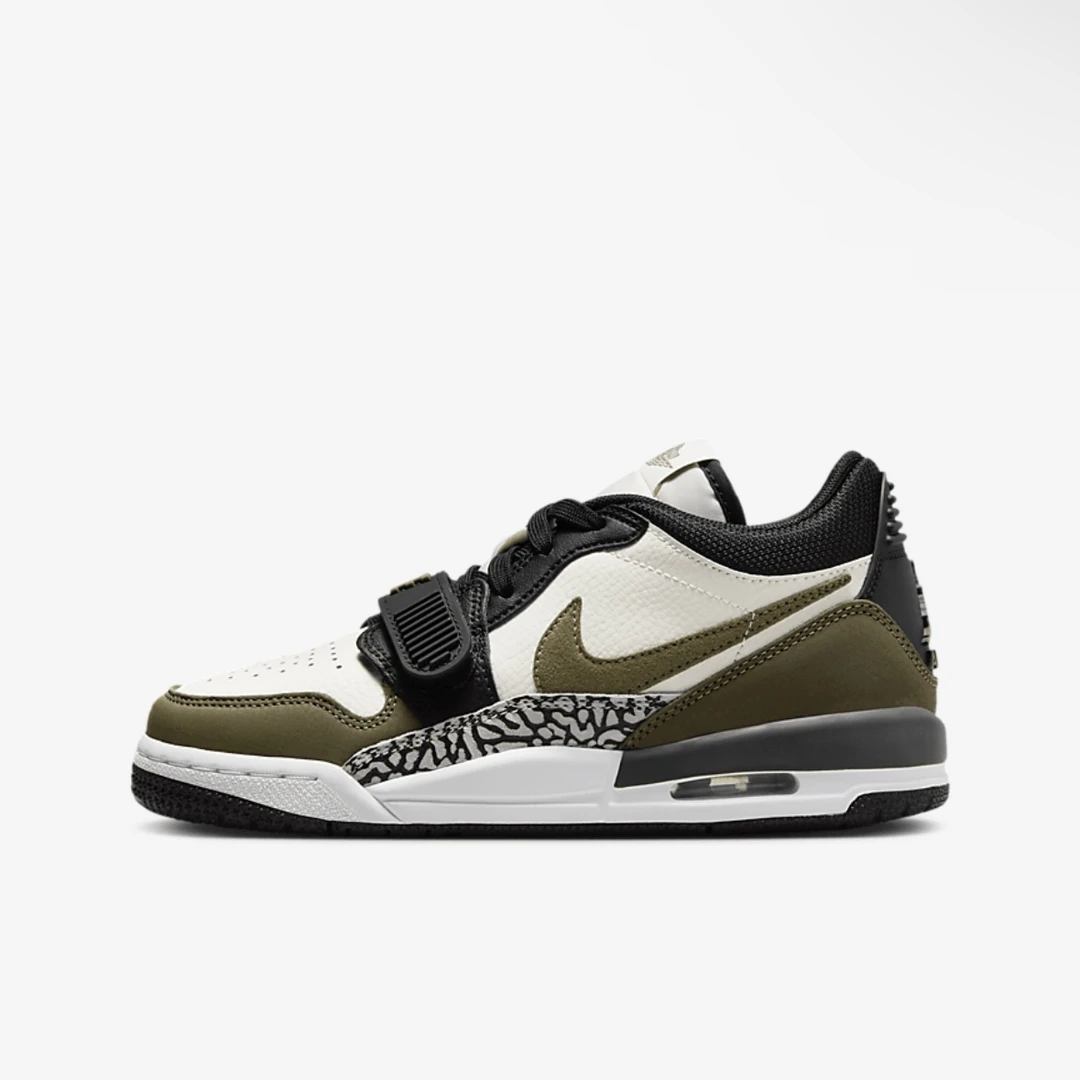 【耐克专属】NIKE/耐克大童AJ312运动鞋CD9054-120