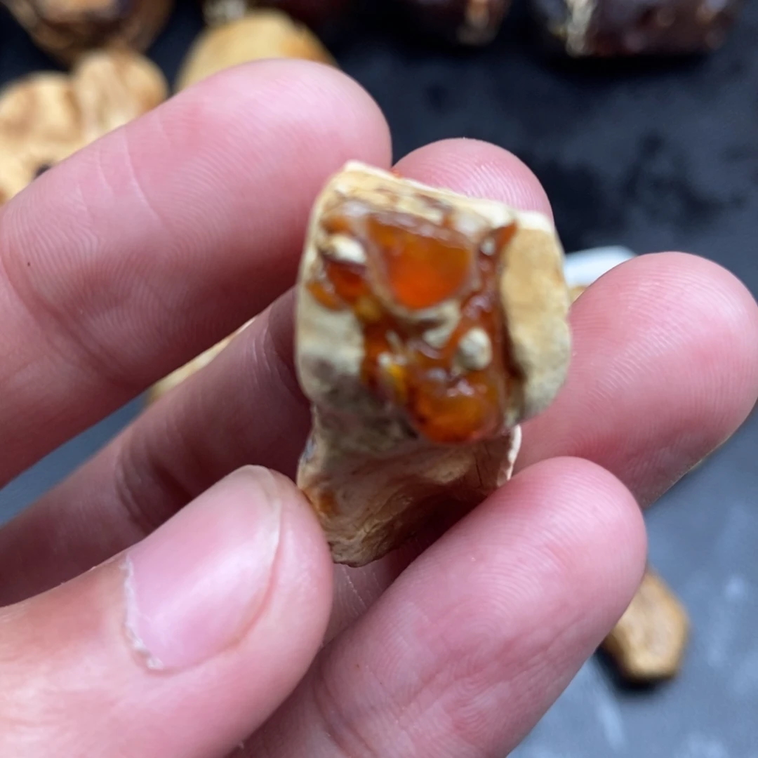 就***头定制琥珀未镶嵌定制