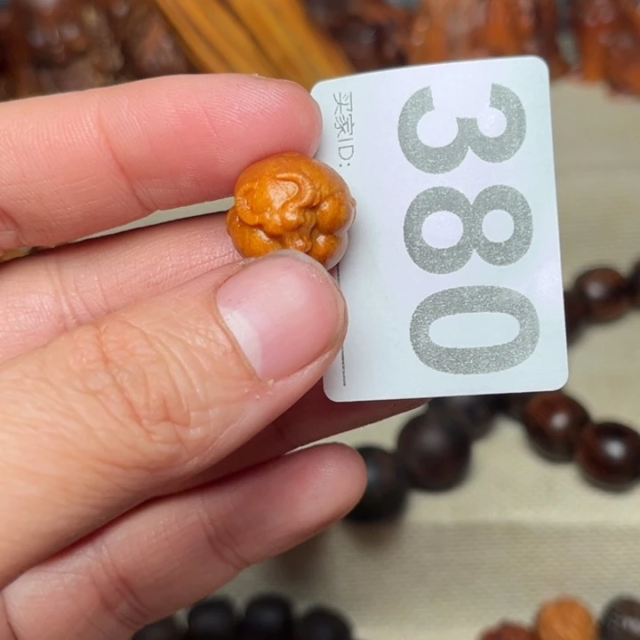 C***蛋贡木手串/手链贡木