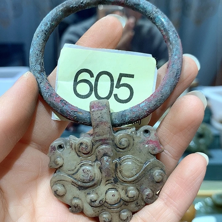 和田玉未镶嵌戒指