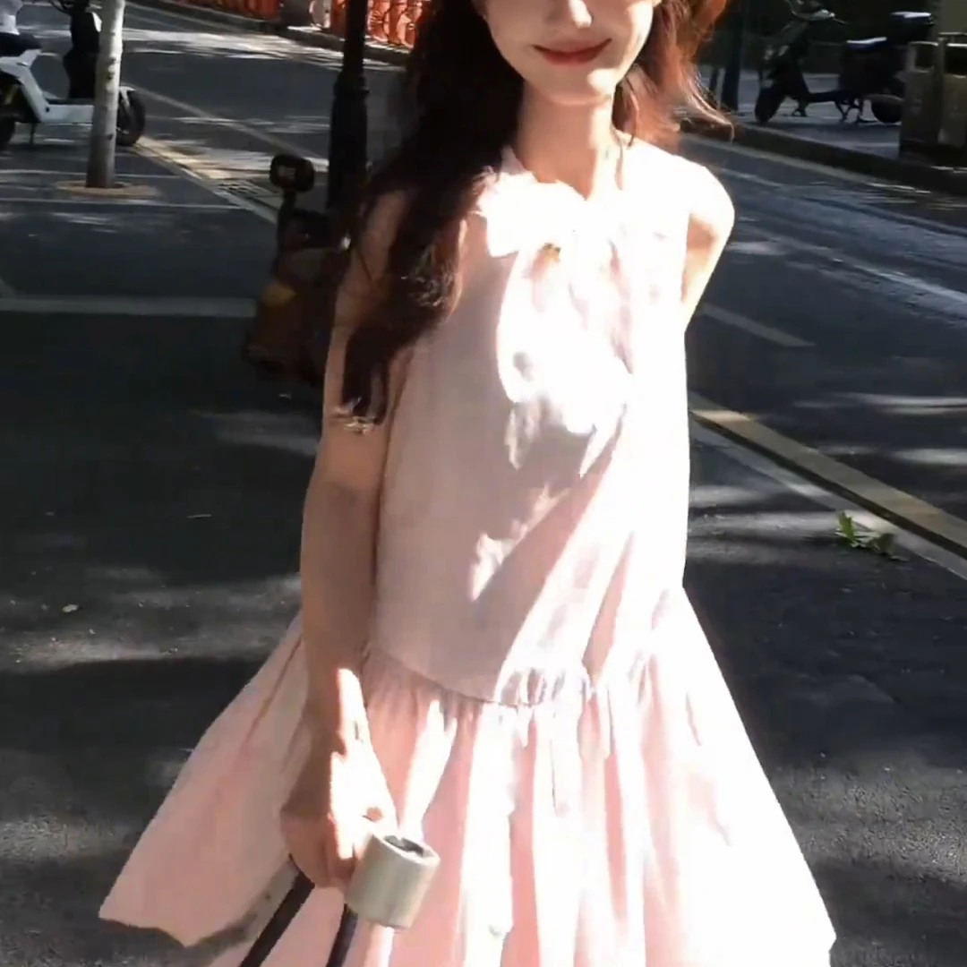 法式温柔风粉色无袖连衣裙女2025夏季新款纯棉拼接系带背心A字裙