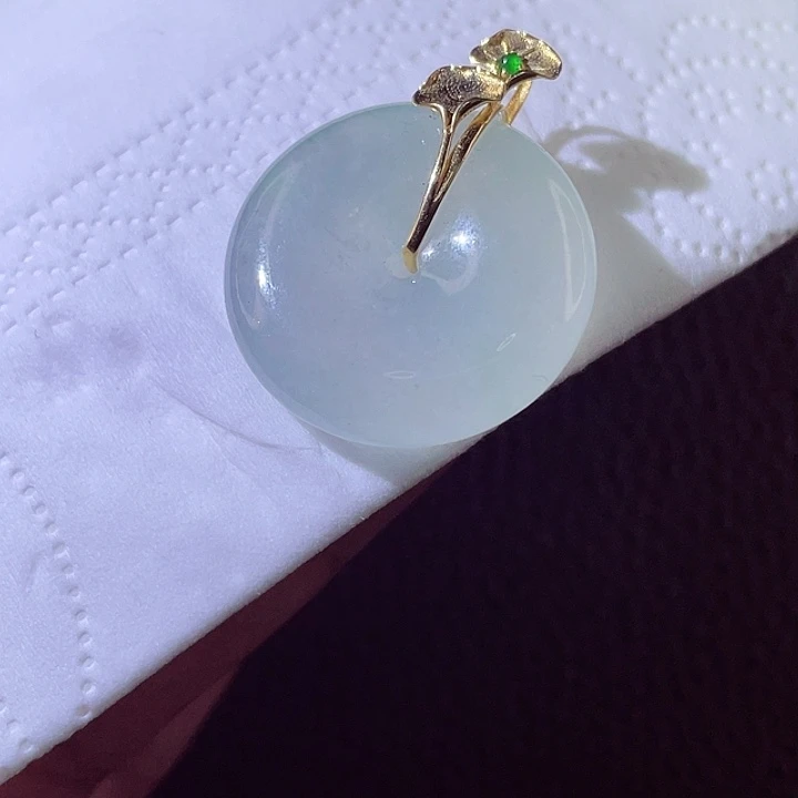 颈饰18K金镶嵌翡翠翡翠