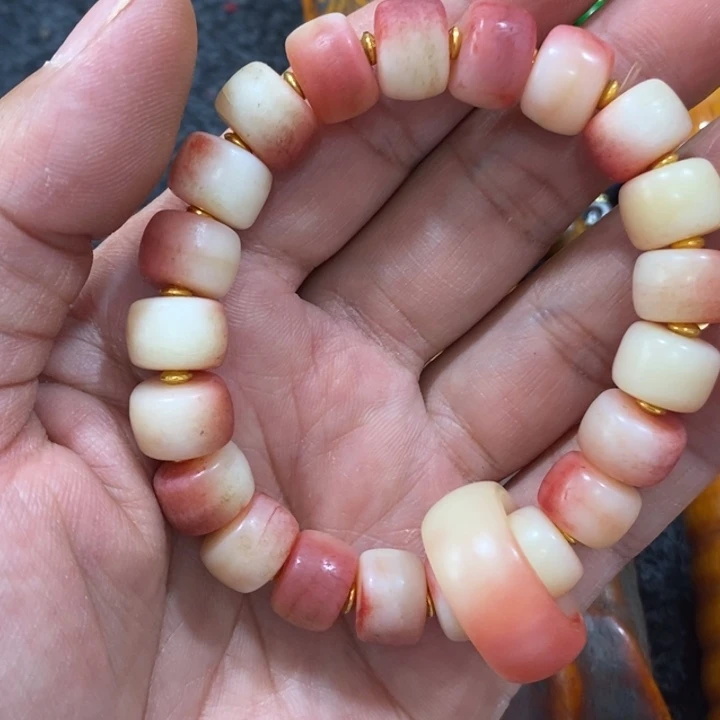 滴血莲花菩提吊坠