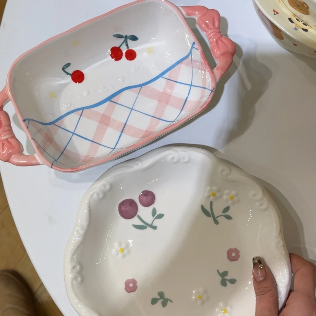 瓷两个盘子加一个烤盘