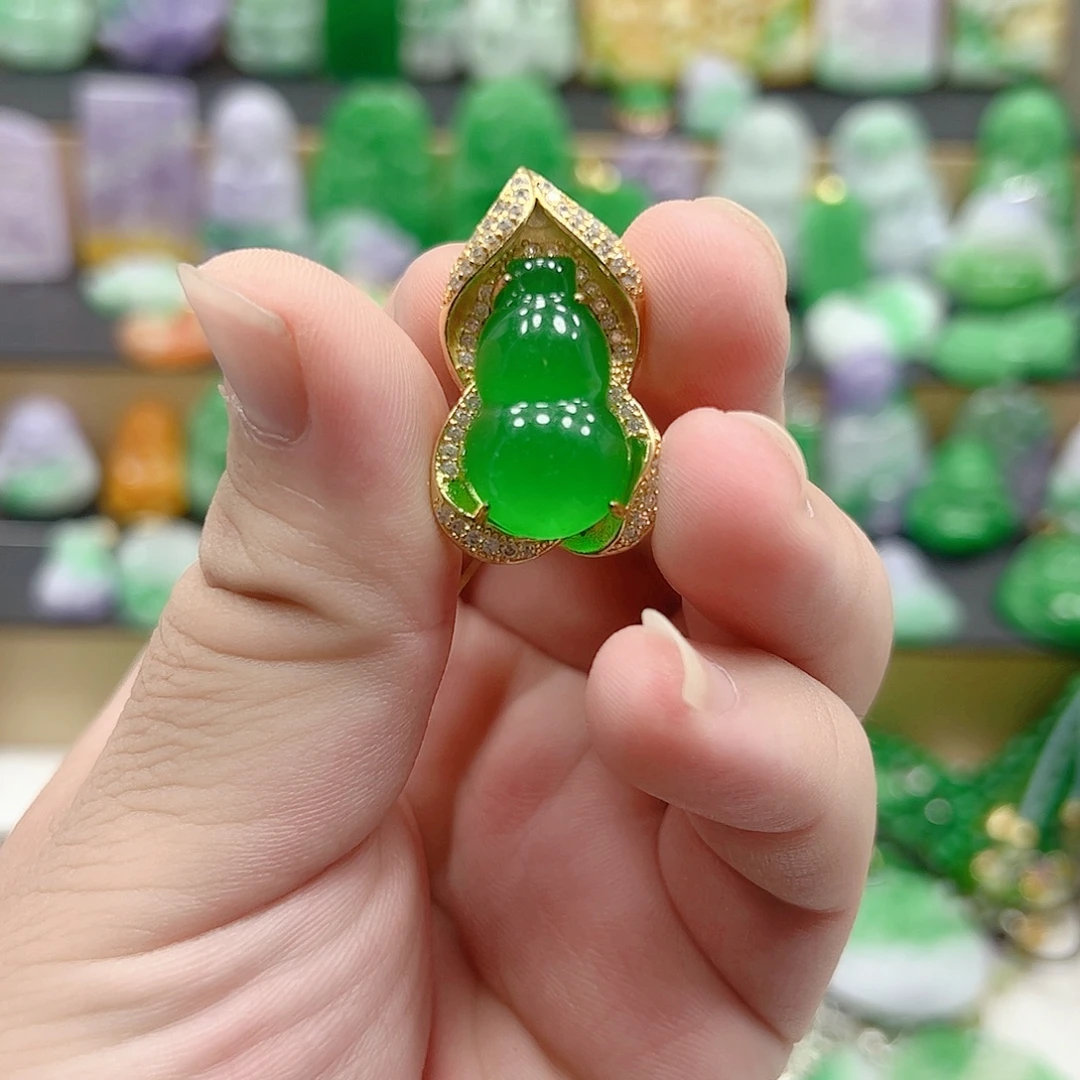 吊坠(赠链)银S925镶嵌翡翠