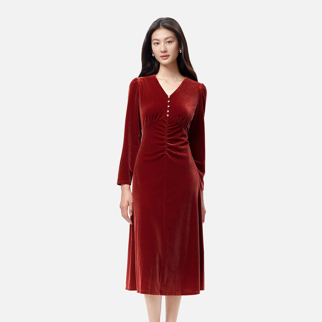 【可可专属】2025年秋季丝绒褶皱时尚设计感长袖礼服款连衣裙女