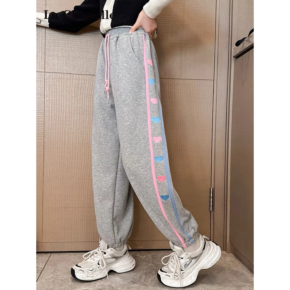高品质爱心休闲女童秋季卫裤 A381 381
