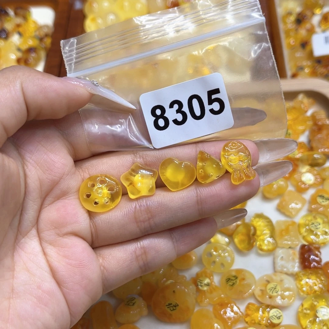 琥珀未镶嵌珠宝奇石