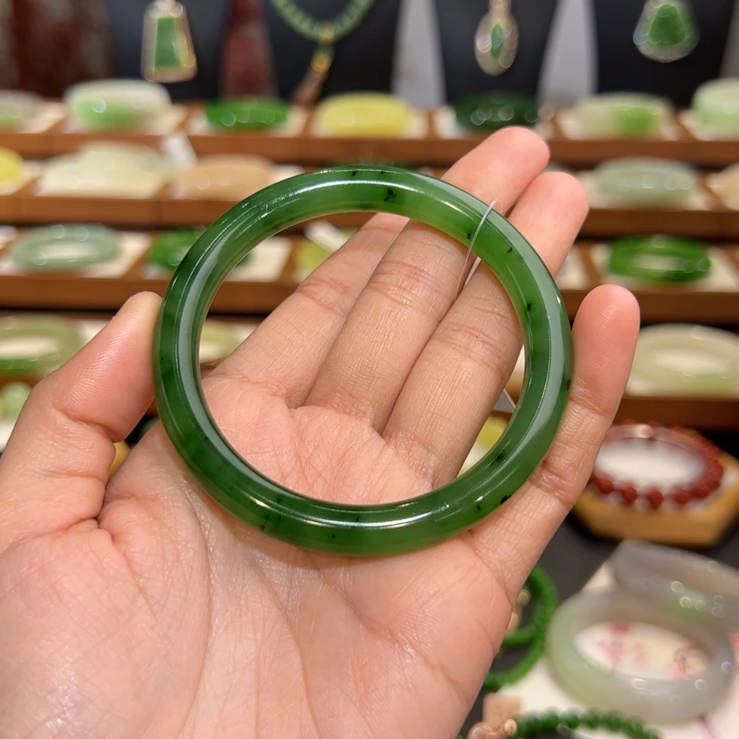 和田玉手镯未镶嵌俄碧圆条57