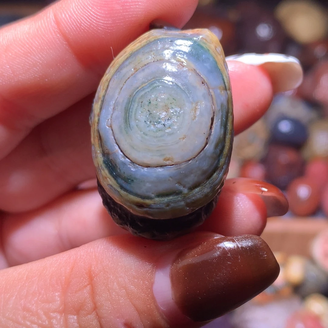 石材地表独眼。。。。