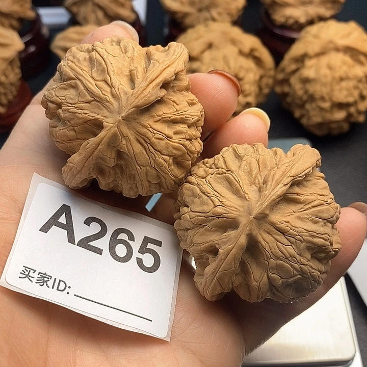 吊坠文玩核桃玄武4.7