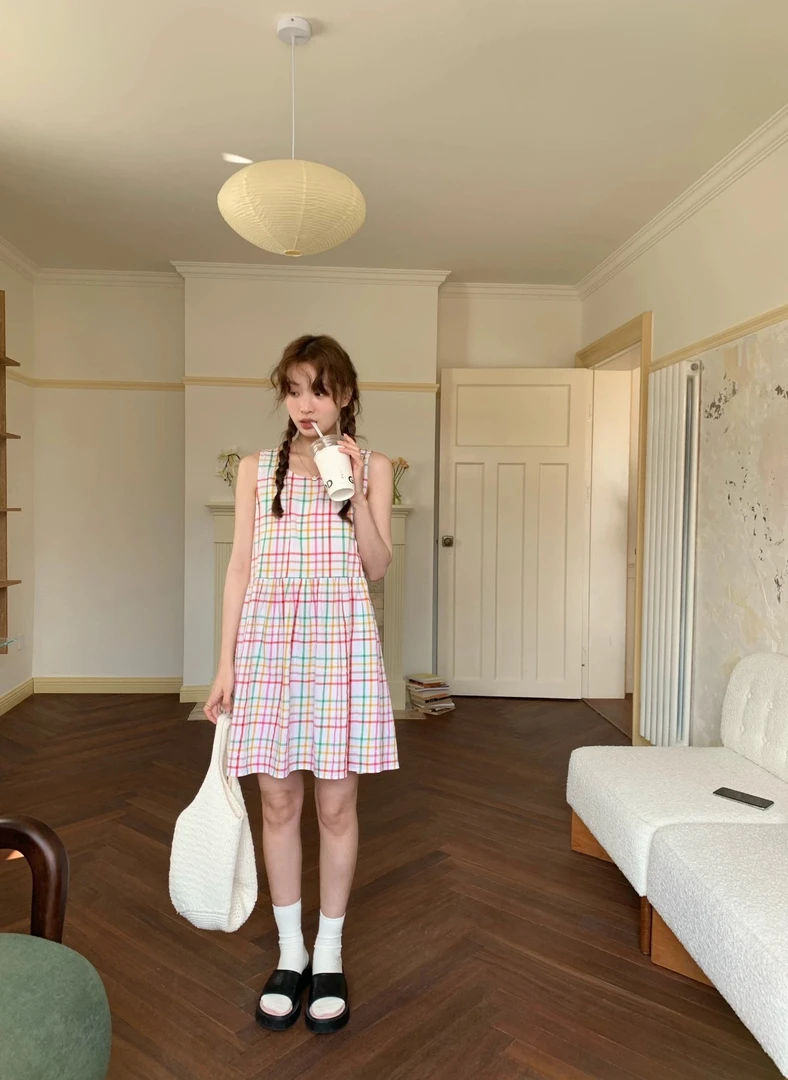 设计感格子无袖背心连衣裙女夏季甜美小个子收腰显瘦短裙